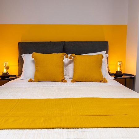 Athenian Sensations Apartments And Suites In The Heart Of Athén Kültér fotó